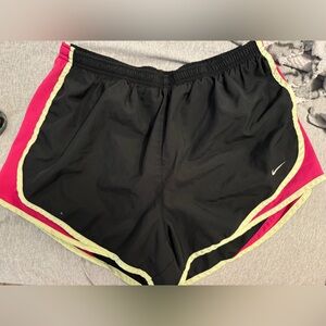 Black Pink and Green Nike Dri Fit Shorts Size Large